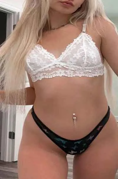 Ella Hjo